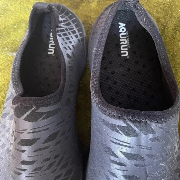 AQURUN Unisex Black Water Shoes Size‎ 10 Women 270mm EUC 015 - Picture 2 of 5